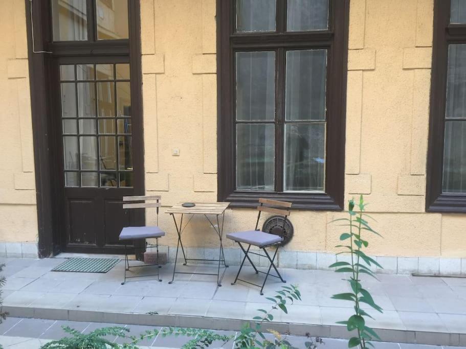 Central Apartment Kiraly Street Budapest Exterior foto