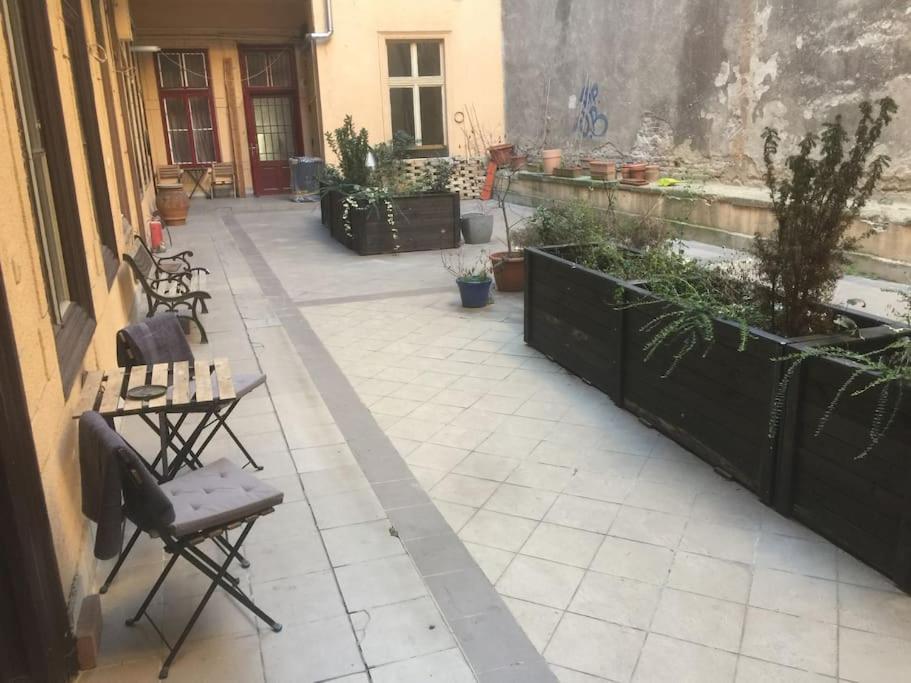 Central Apartment Kiraly Street Budapest Exterior foto